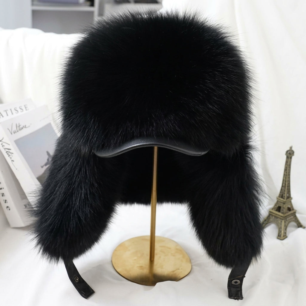 Winter hat with adjustable drawstring - black