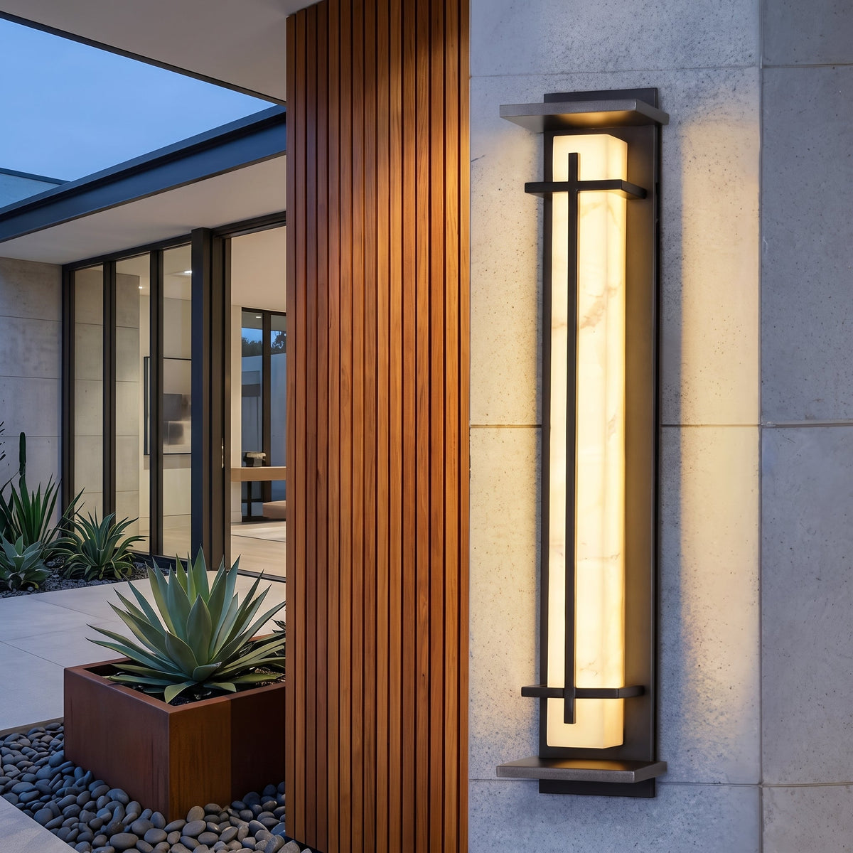 Wall light fixture for outdoor use - warm light