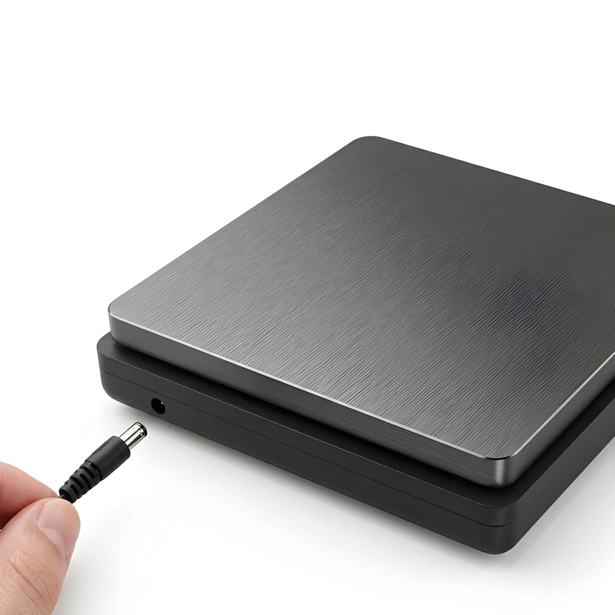Digital kitchen scale with stainless steel platform