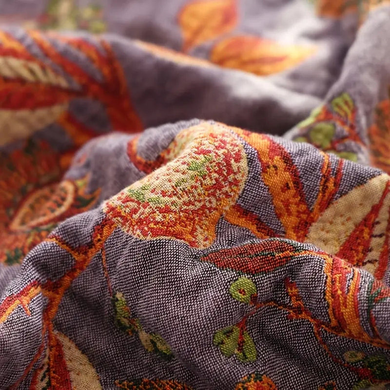 Throw Blanket With Boho Floral Jacquard Pattern