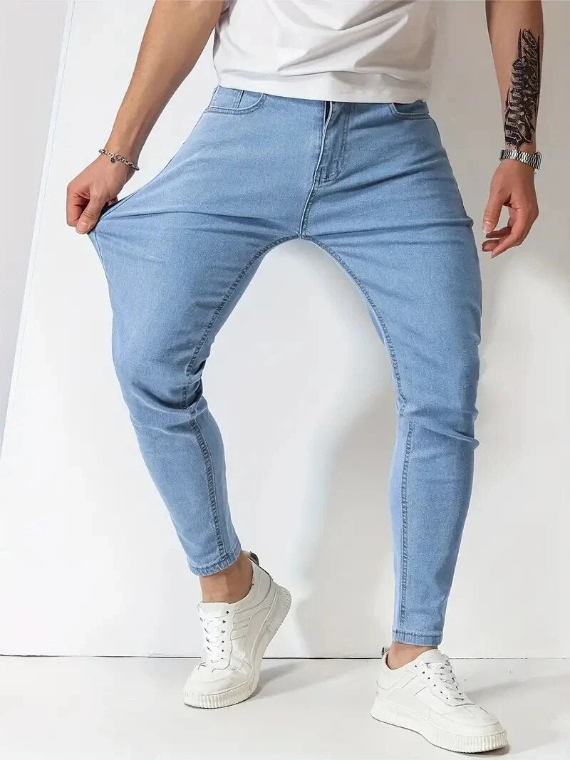 Men's Slim Fit Stretch Jeans in light blue, Tapered Ankle