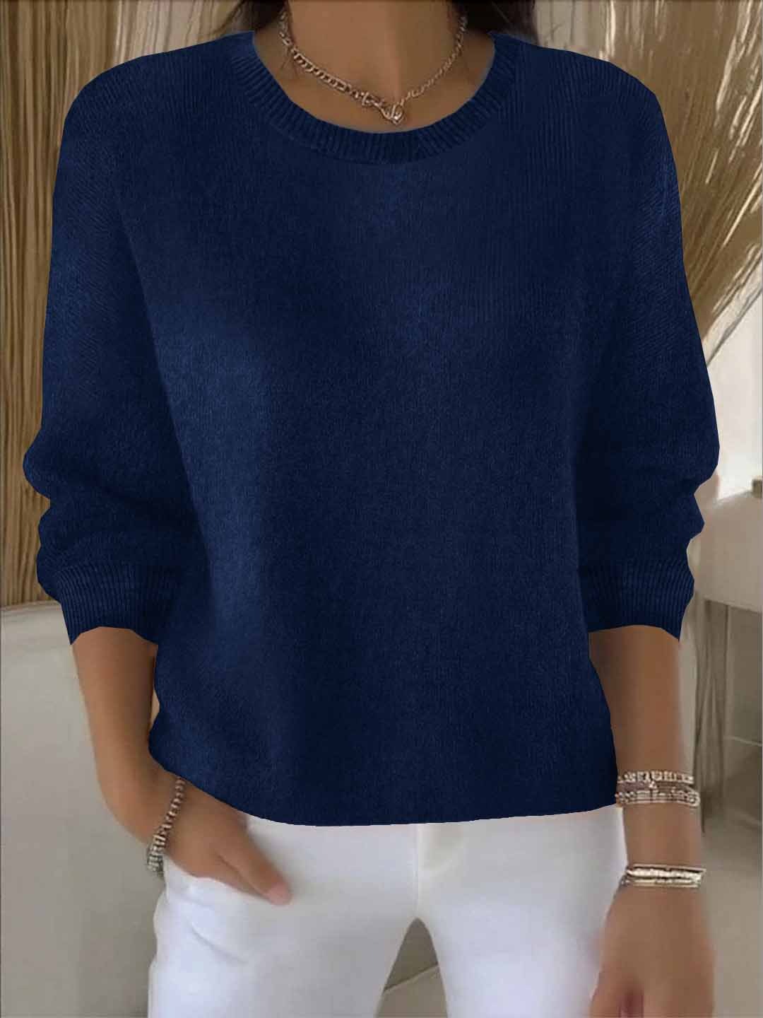 Women's Relaxed Everyday Sweater in dark blue, Soft Knit Round Neck