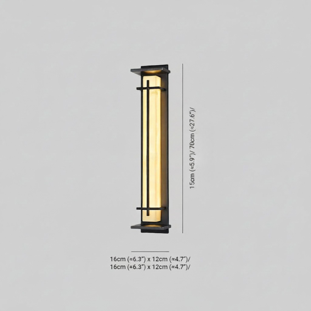 Wall light fixture for outdoor use