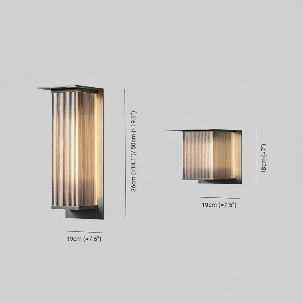 Outdoor wall light with vertical glow design