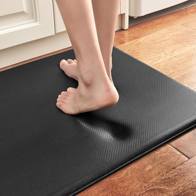 Kitchen floor mat with anti-fatigue cushioning