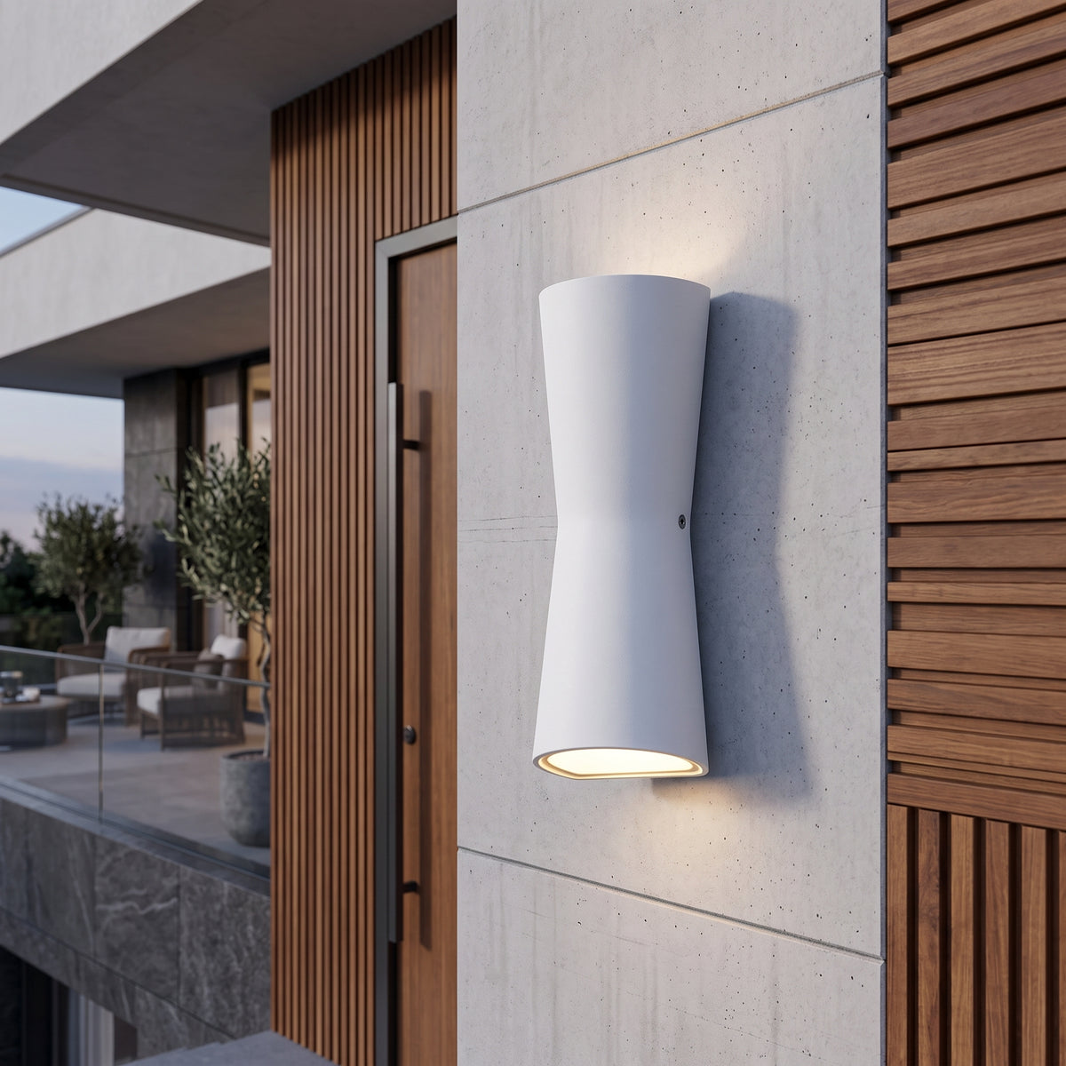 Outdoor wall light with double heads - white