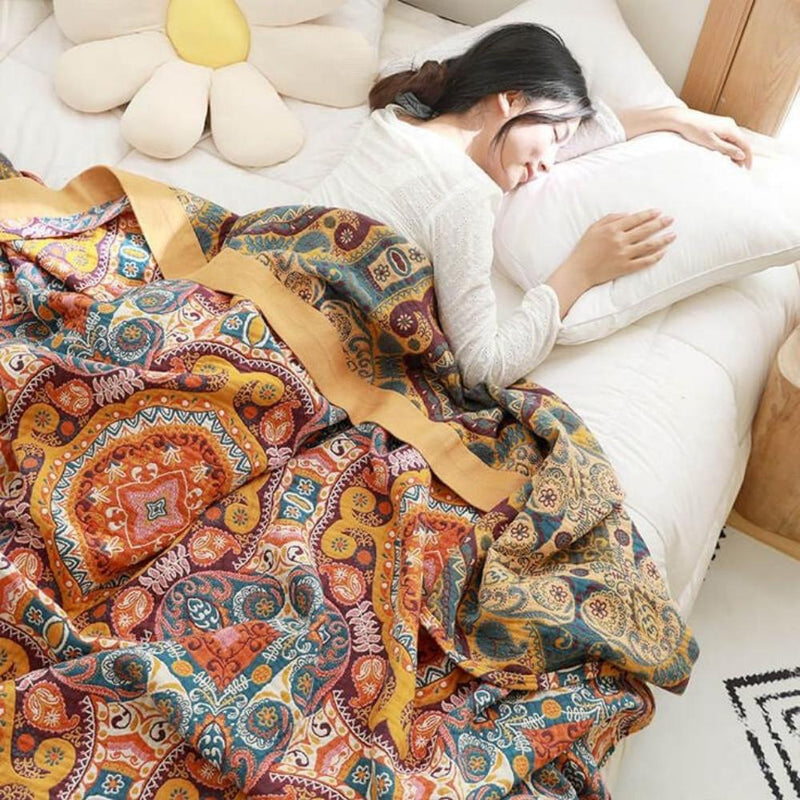 Cotton throw blanket with boho oriental pattern