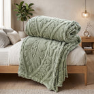 Jacquard Throw Blanket with Woven Pattern - sage leaf