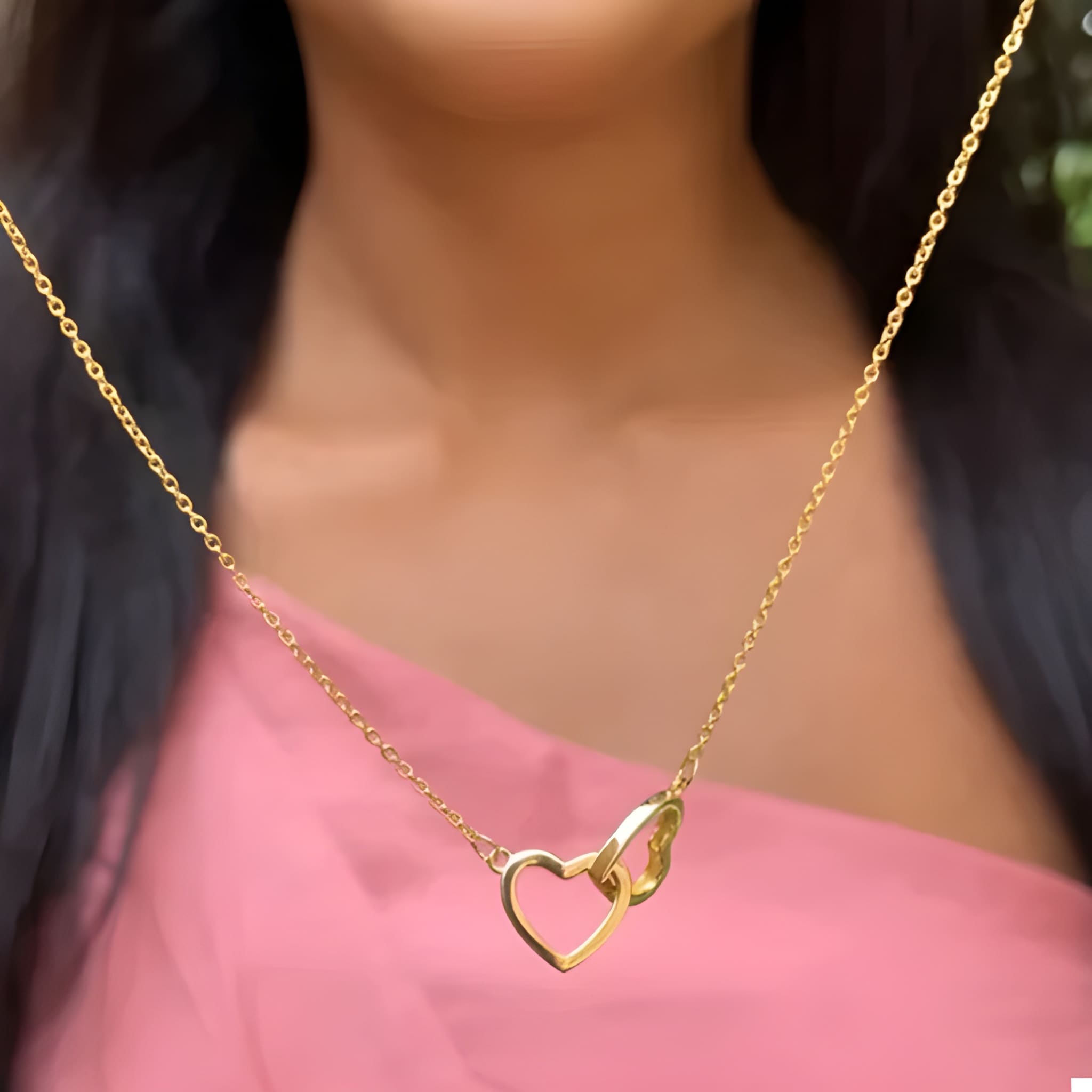 Heart rose necklace for women with rotating gift box