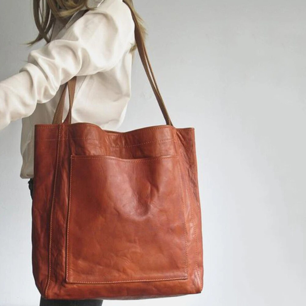 Tote Handbag In PU Leather With Zip Closure - brown
