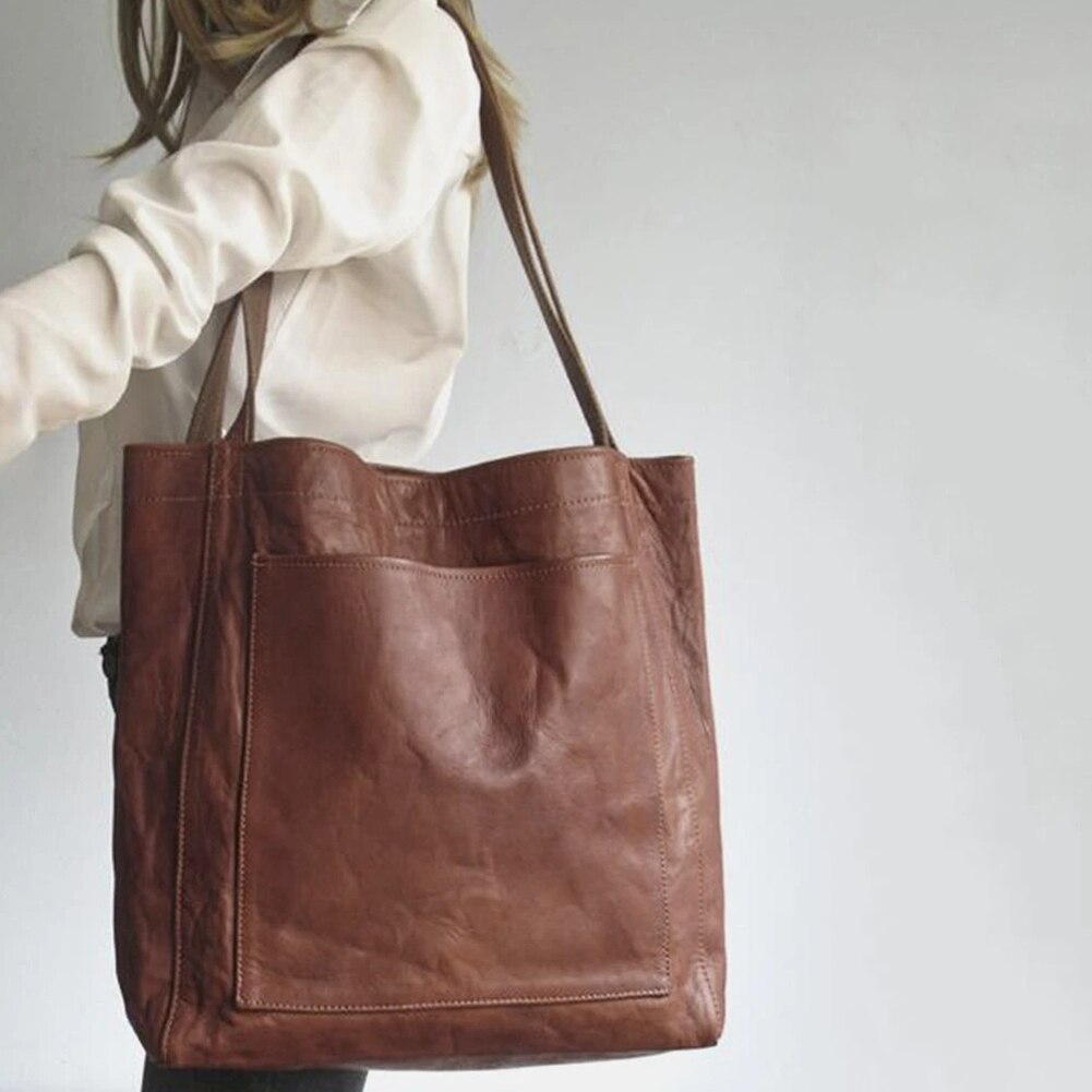Tote Handbag In PU Leather With Zip Closure - coffee brown