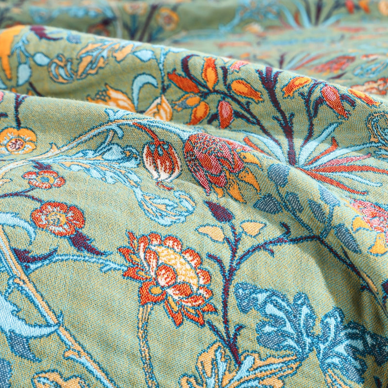 Throw Blanket With Boho Floral Pattern