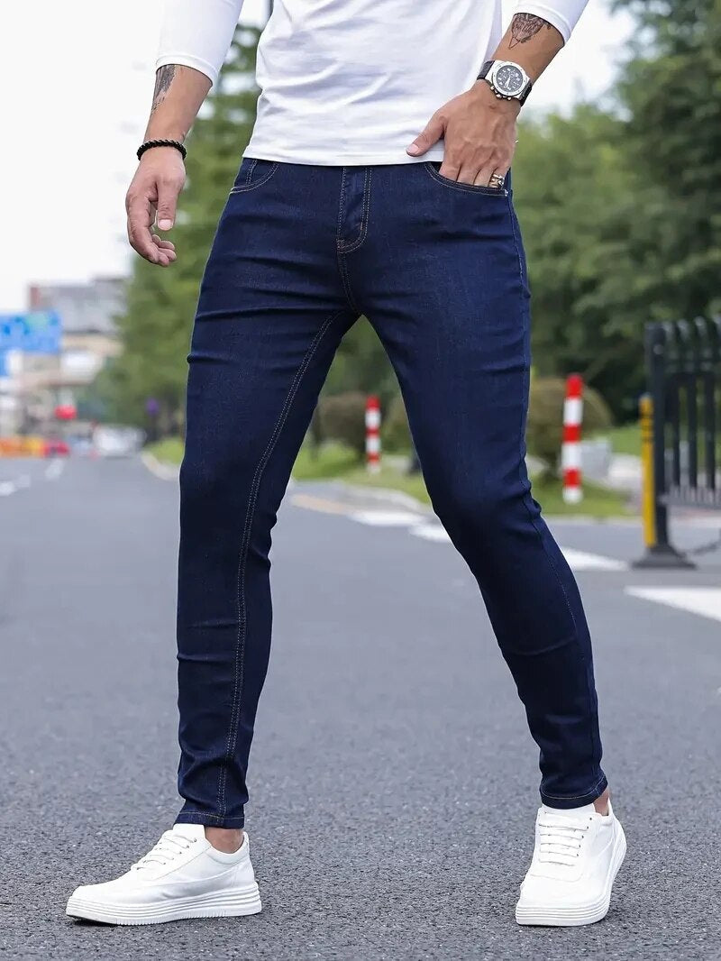 Men's Slim Fit Stretch Jeans in blue, Tapered Ankle