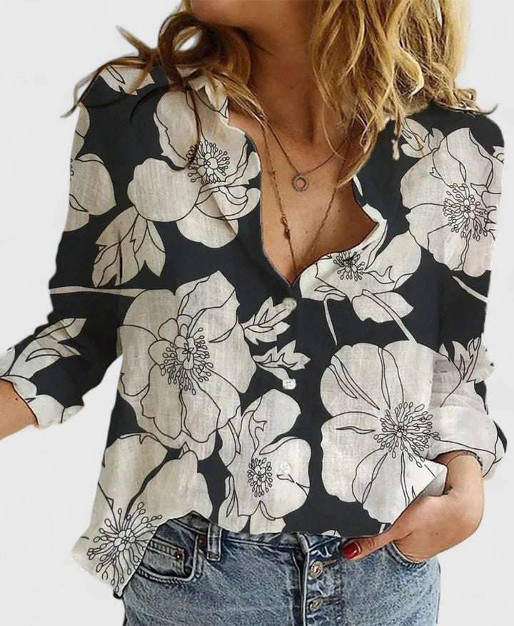 Women's Relaxed Button-Up Blouse in black 2, Effortless Elegance