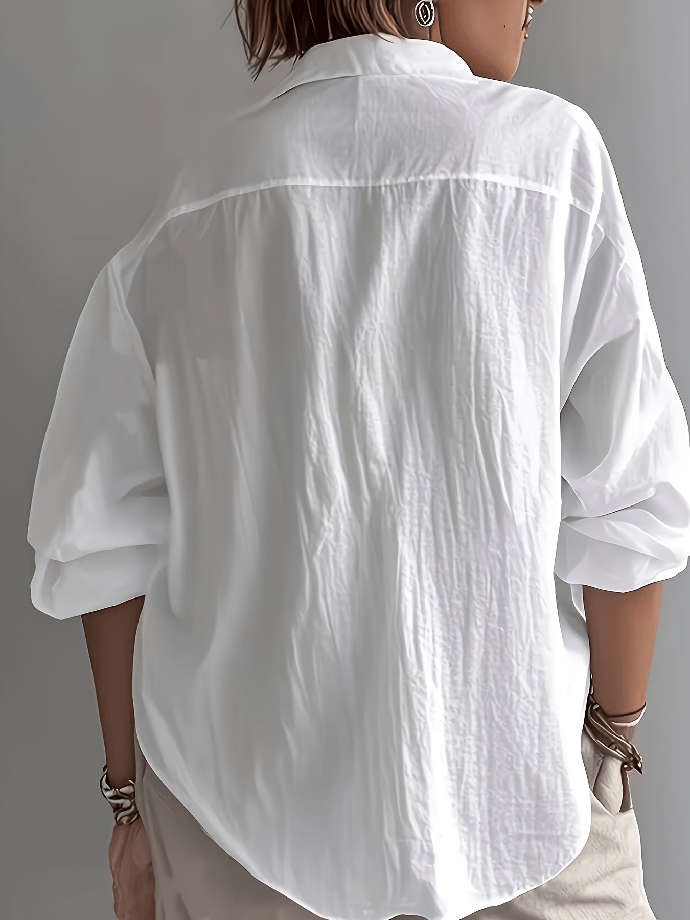 Women's Relaxed Collared Blouse - Effortless Elegance